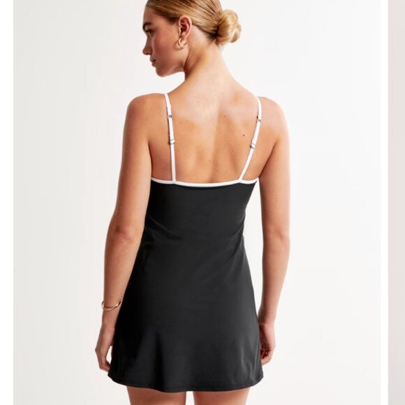 Aerie Traveler Mini Dress Black White Size Medium - Picture 2 of 8